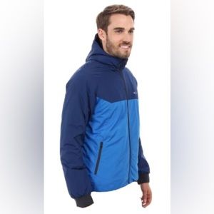 Oakley ski/snowboarding jacket